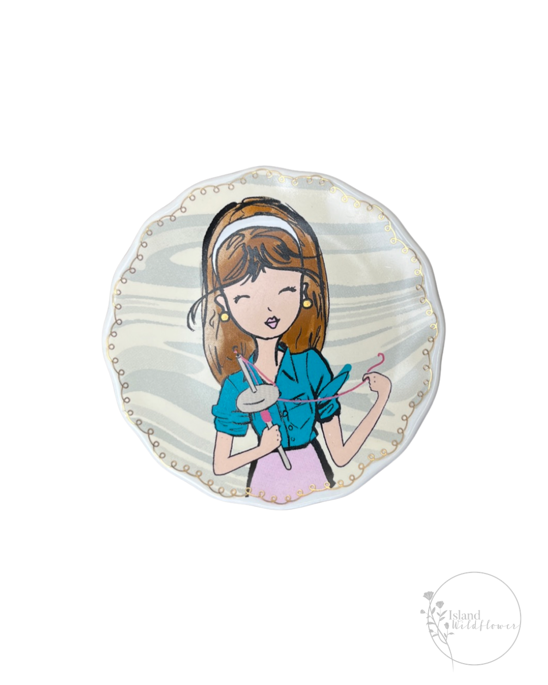 Decorative Plates for Knitters